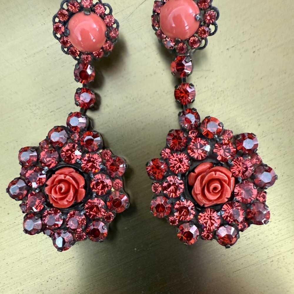 Dimitriadis Anthropologie Dangling Rose Earrings EUC